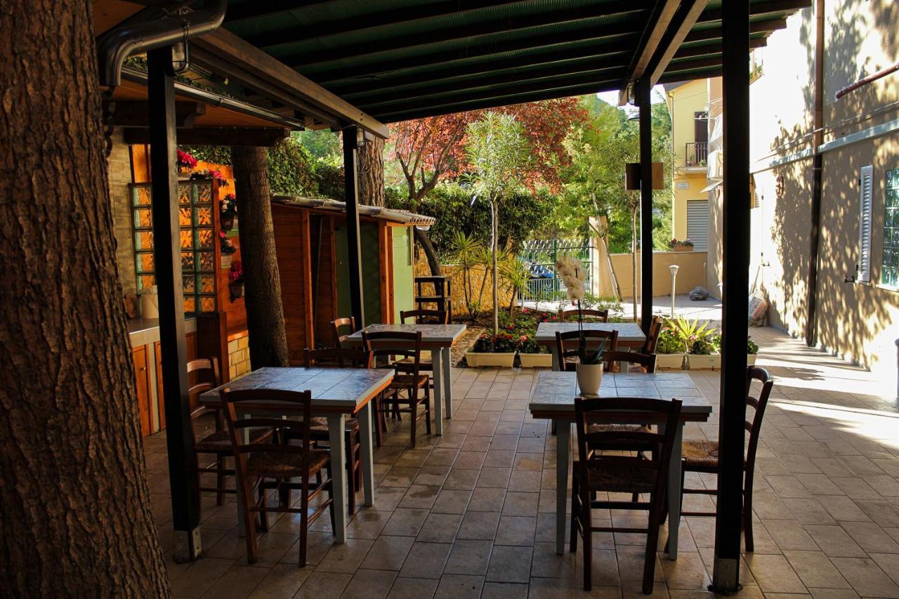 Bed and Breakfast La Casa Di Nonno Giulio Порто-Сант'Ельпідіо Екстер'єр фото